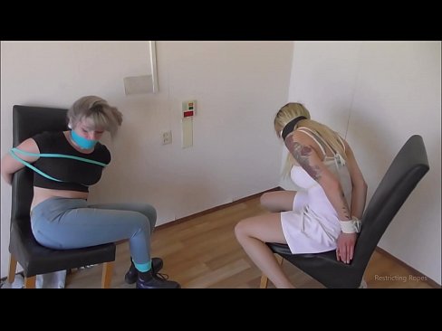 ❤️ Adicta / amarrada e amordazada / damisela en apuros Porno ruso na pornografía gl.hentai-id-tv.ru